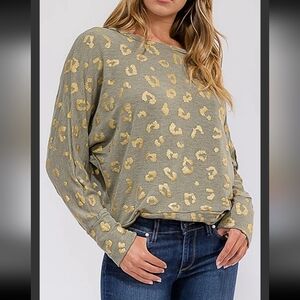 #0130 Mystree Long‎ Sleeve Gold Leopard  Print Tops - Gray Size S NEW